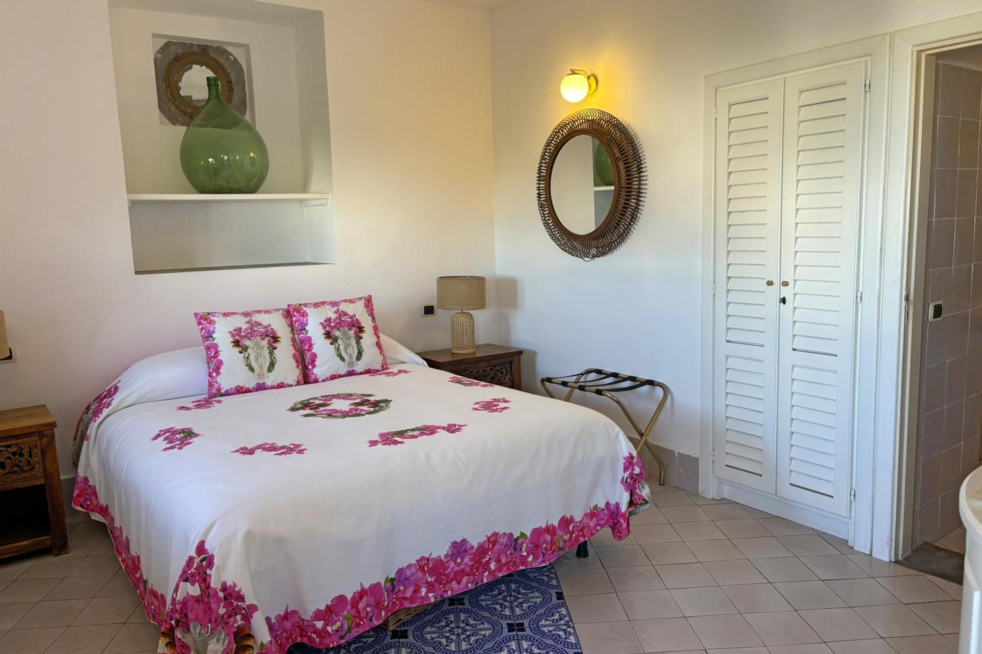 Dependance La Caletta Hotel Panarea Kültér fotó
